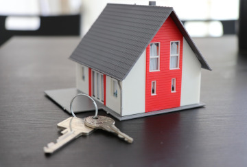 real estate buy sell keys